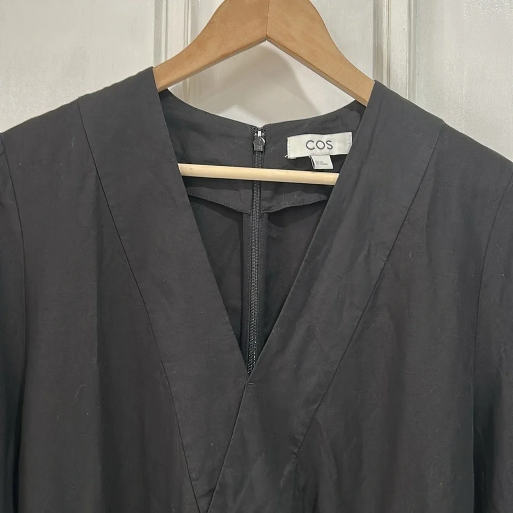 COS Linen Lyocell Belted V Neck Romper Playsuit in Black - Size 12